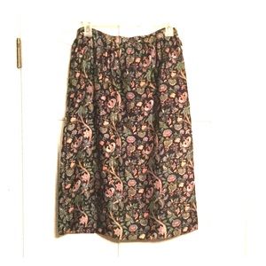 Pretty print 100% silk skirt